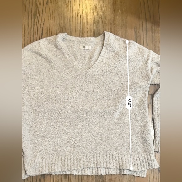 Ugg Cozy Fuzzy Sweater-Size XL - Picture 8 of 8